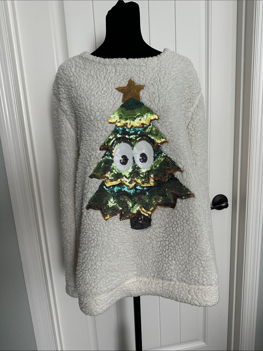 Miss Chievous White Sherpa Sweater with Sequin Christmas Tree. Size Large